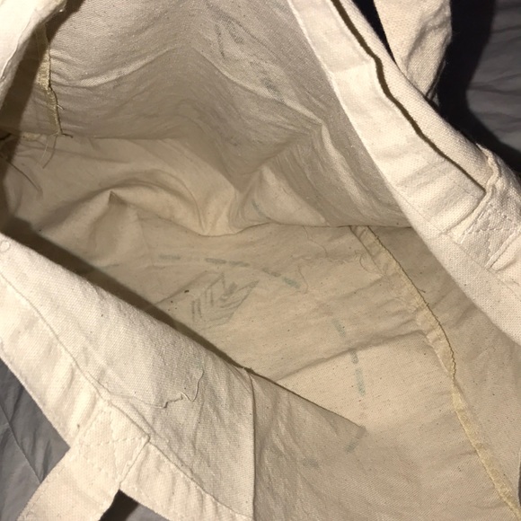 Recycled tote - Picture 4 of 4